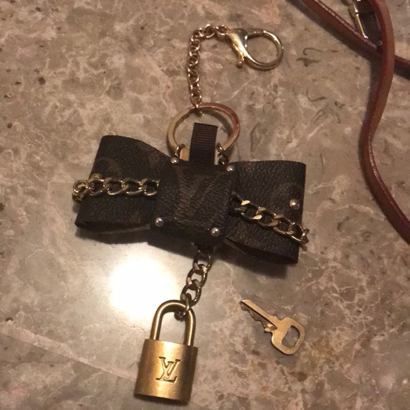 SOLD - Picture 5 of 6